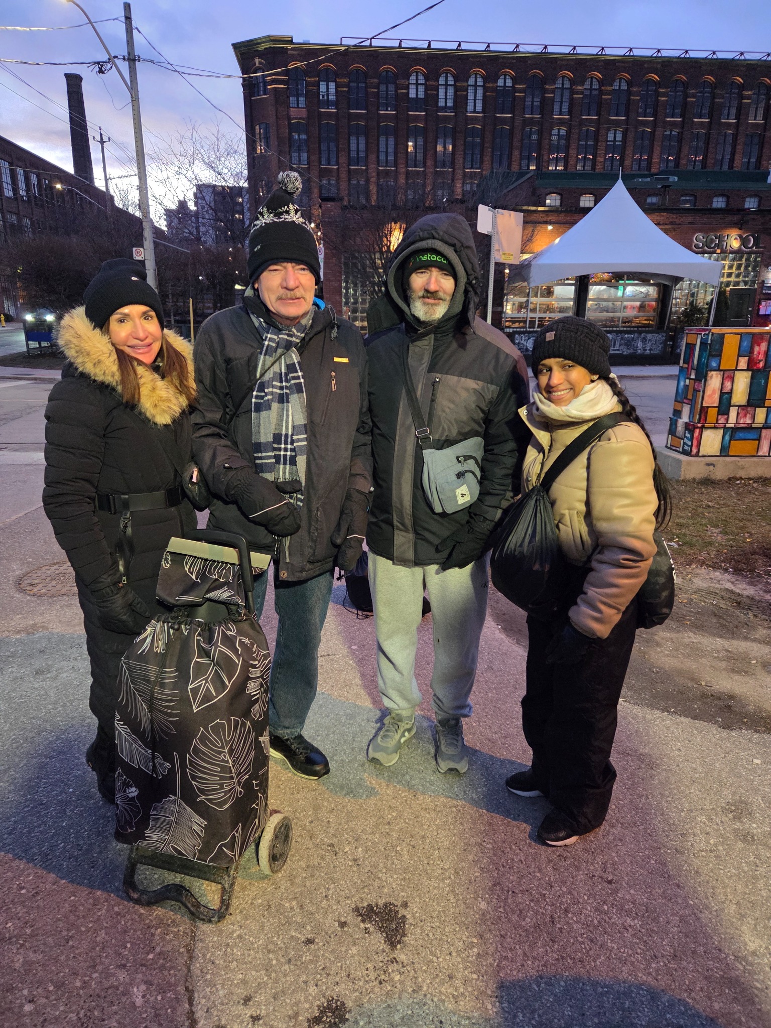 Winter outreach volunteers